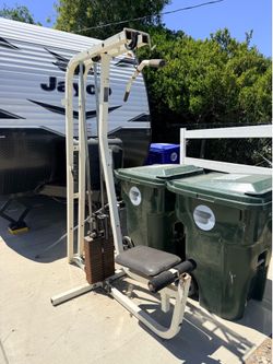 LAT PULL MACHINE OLD SCHOOL