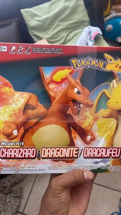 MODEL KIT: CHARIZARD DRAGONITE