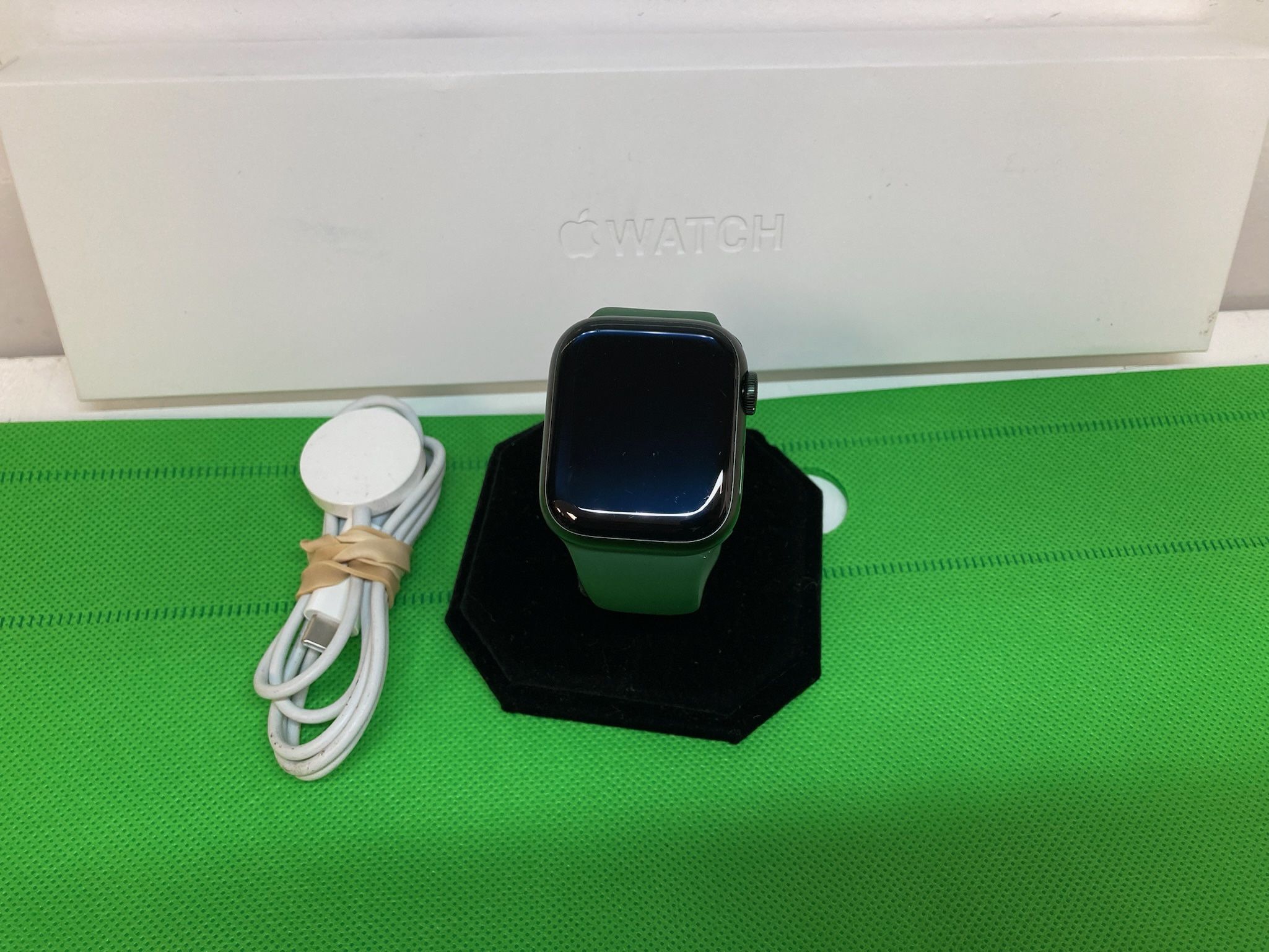 Apple Watch Charger In Box Apple Watch Series Body, Box, Charger
