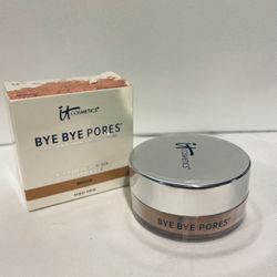 iT Cosmetics Bye Bye Pores Tinted Skin Blurring Finishing Powder w/ Hydro-Collagen, Silk And Vitamins A, C, and E