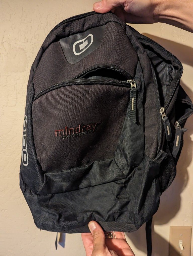 Ogio Backpack 30-35L School Bag Travel Work Hiking Bag Day Pack Multi Compartment Black Rugged Columbia Gregory