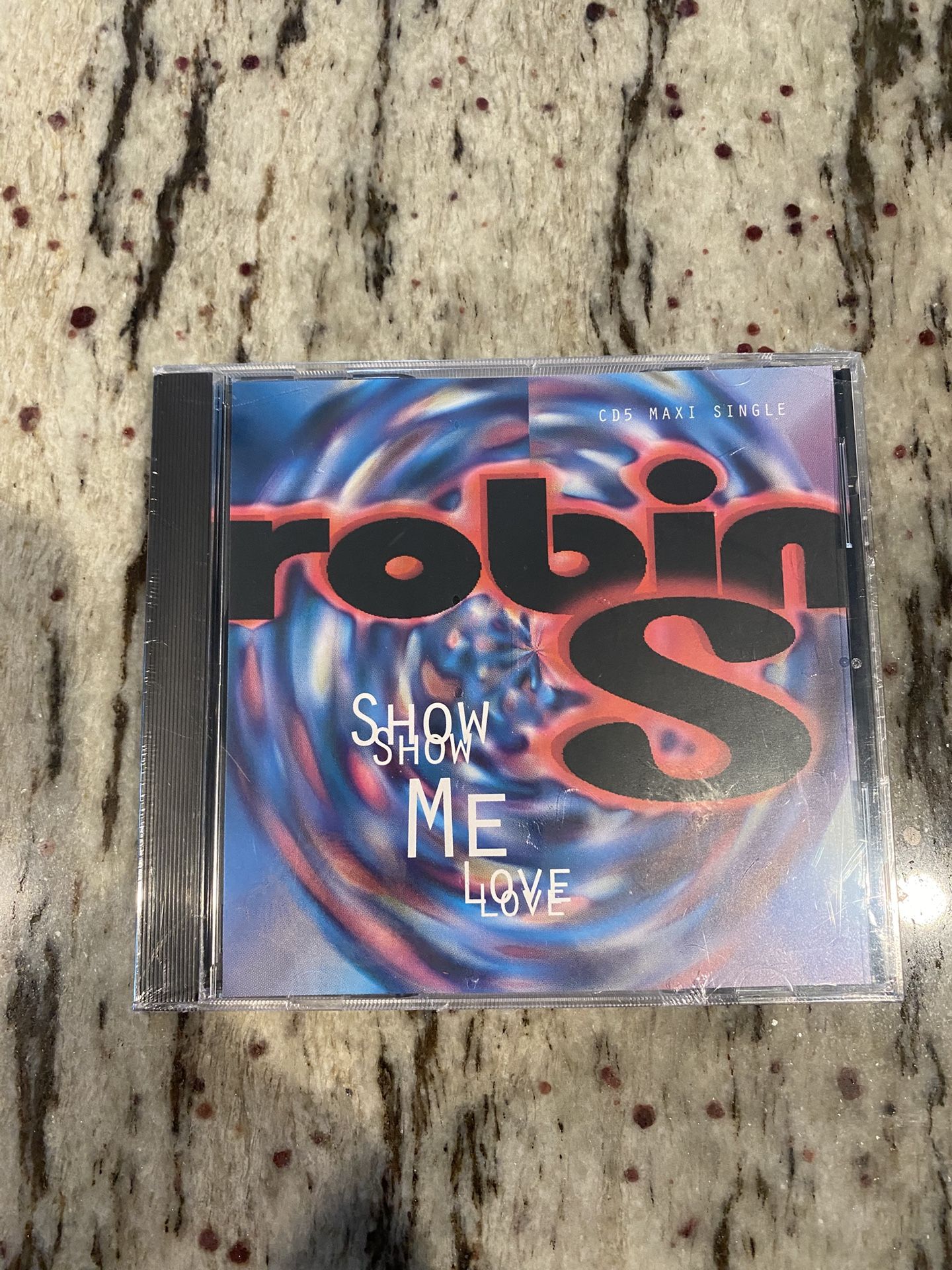 Robin S – Show Me Love Audio CD Maxi-Single (1993) SEALED
