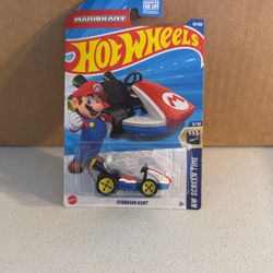Hot Wheels MARIO STANDARD KART