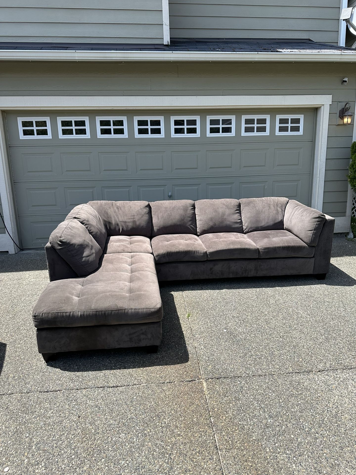 Sectional Couch Sofa (FREE DELIVERY!)