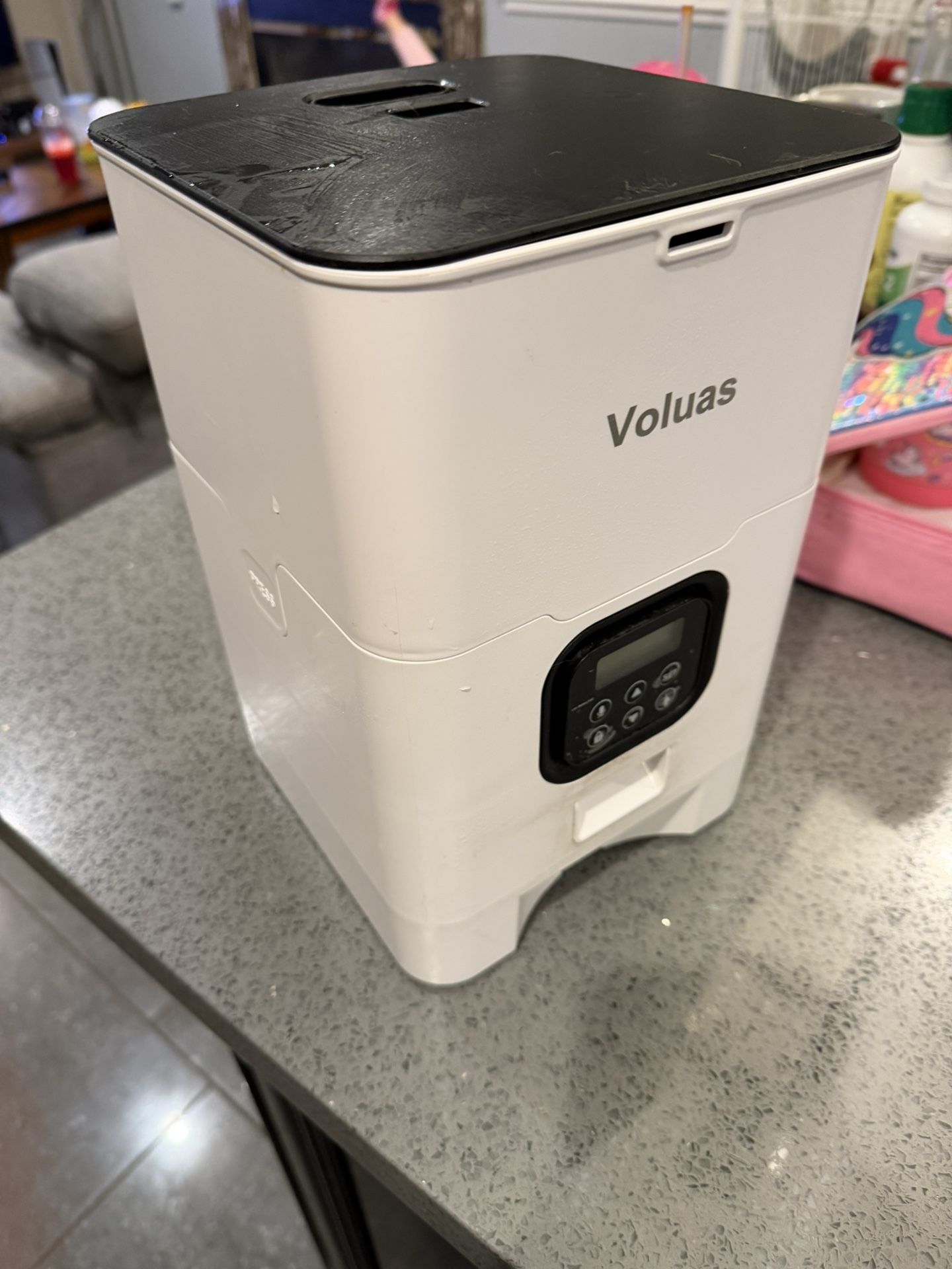 VOLUAS Automatic Cat Feeders - Timed Pet Feeder for Cats and Dogs with Dry Food Dispenser, Desiccant Bag, Programmable Portion Control, 4 Daily Meals,