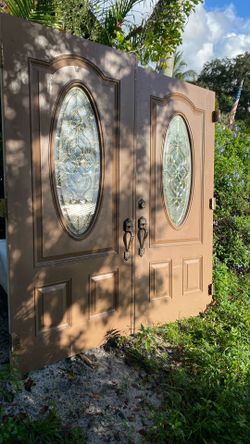 Front Doors Stain Glass Oval ….. Good Shape