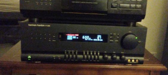 HARMAN KARDON Receiver PT 2500