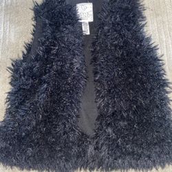 Girls Black Fuzzy Vest