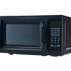 Mainstays 0.7 Cu ft Countertop Microwave Oven, 700 Watts, Black