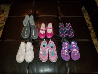 Girl Shoes Size 9