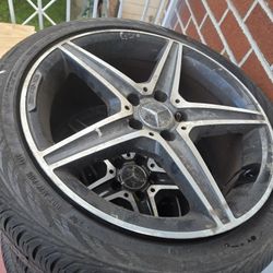 4 Mercedes Benz Tire 