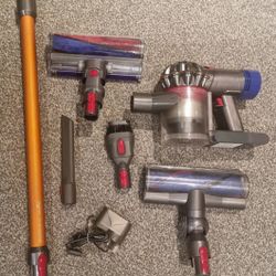 Dyson V8 Animal+ Stick Vac