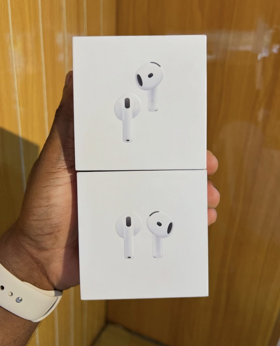 New Sealed Apple 4th Generation Wireless Bluetooth Headphones