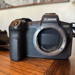 Canon EOS R