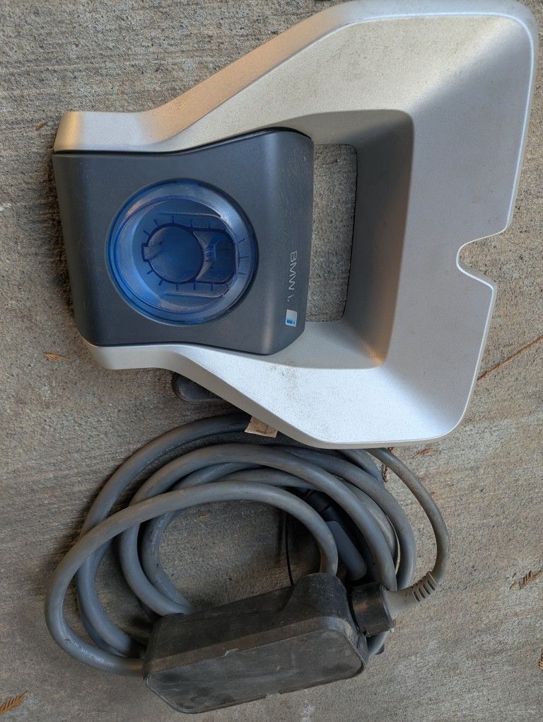 BMW I Series Wall Charger