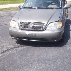 2005 KIA Sedona