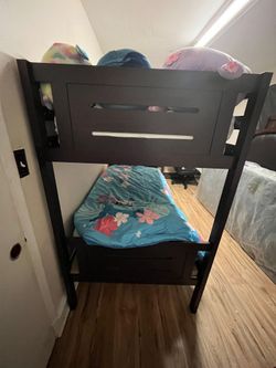 TWINS BUNK BEDS