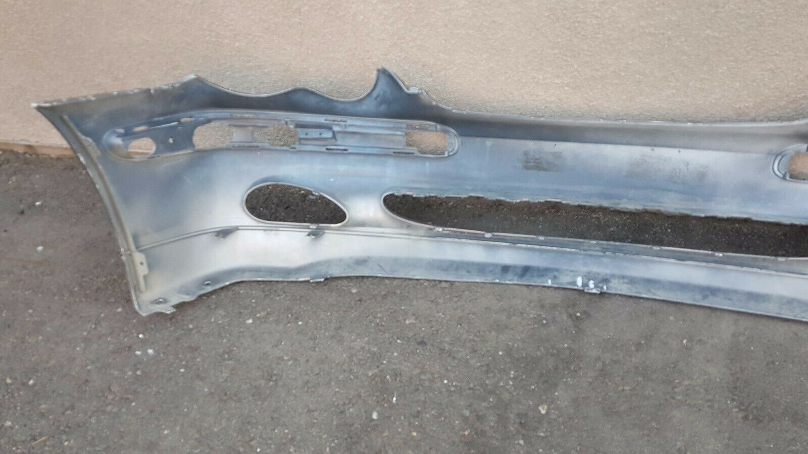 01 02 03 04 2001 2002 MERCEDES BENZ W203 C CLASS C230 C320 FRONT BUMPER COVER