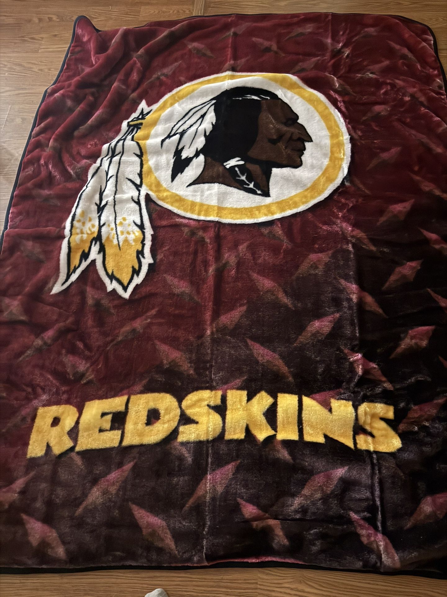 Large Washington Redskins Throw Blankets