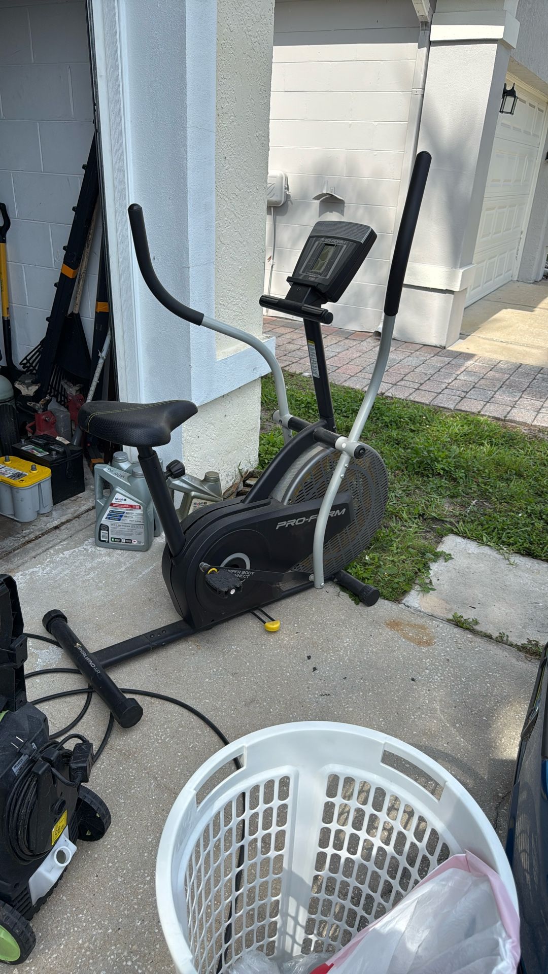 Elliptical Exercise Machine
