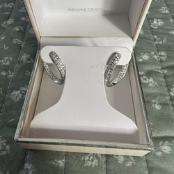 Aretes Color Plateados Con Diamantes 