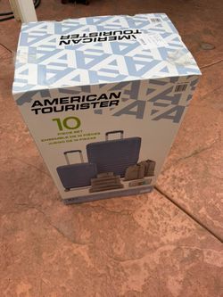American Tourister 10-Piece Luggage Set