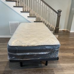 Helix Twilight Luxe Twin Mattress