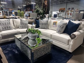 Beautiful sofa set! 🩶🛋️✨ Any fabric & color!