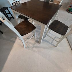 Dining Table Set