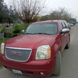 2012 GMC Yukon Denali