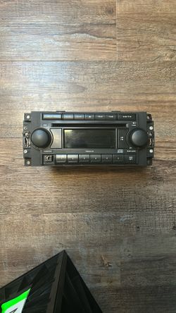 Radio/Heading Unit From 2007 Dodge Magnum This Part Was Pulled Because The Car Is Being Converted Into a 24 Hours Of Lemons Race Car 40$ Obo
