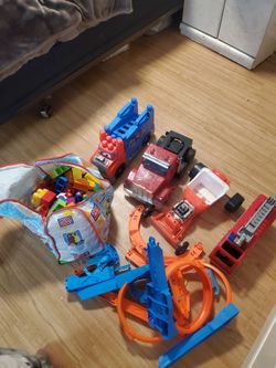 Kids Toy Bundle – Hot Wheels, Mega Bloks & Toy Trucks