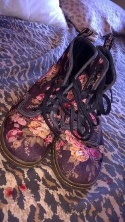 Dr martens shoes