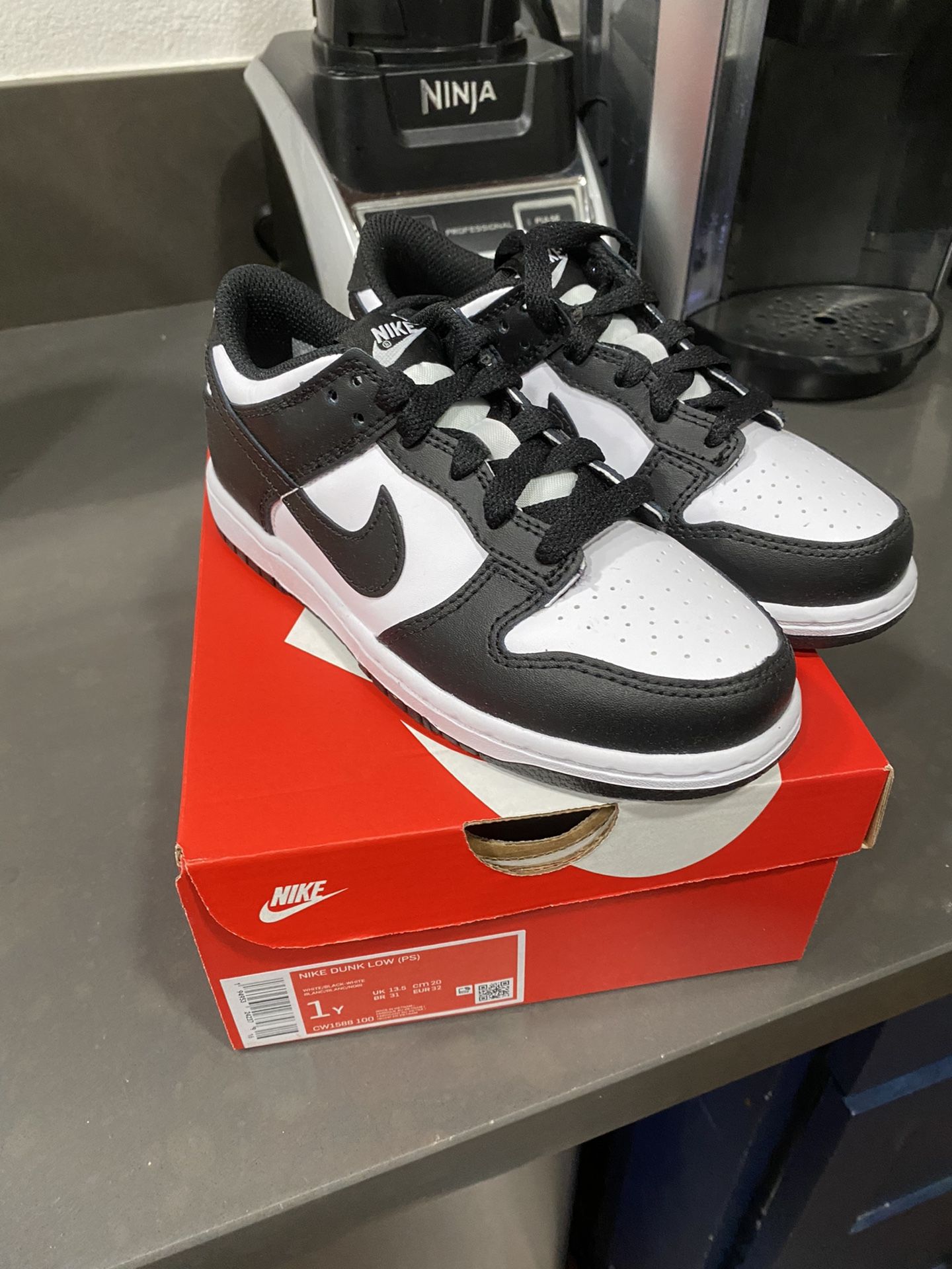 Panda Black White Dunk Size 1Y