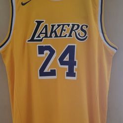 Los Angeles Lakers Kobe Bryant Jersey #24