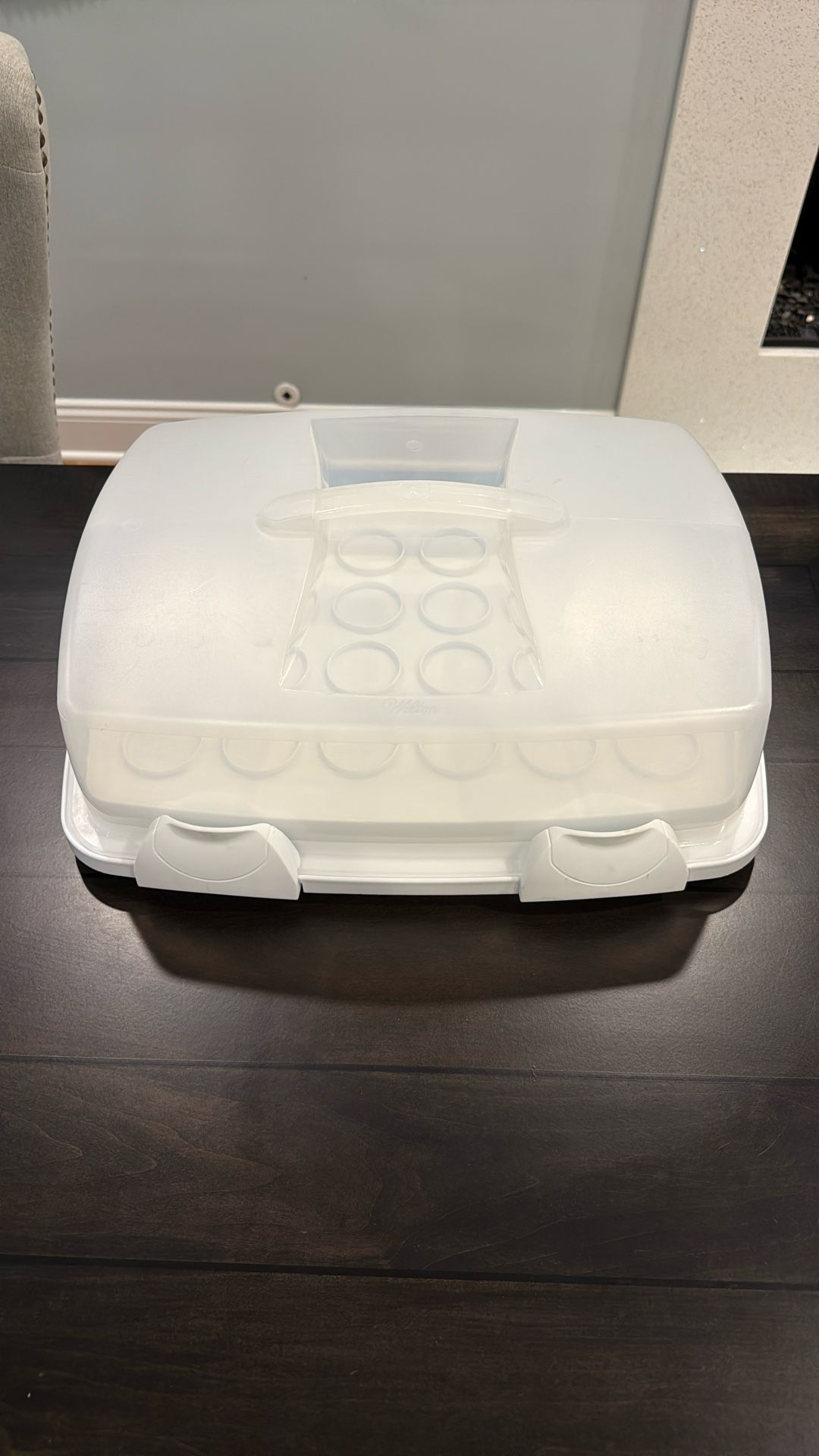 Wilton Cupcake Cake holder