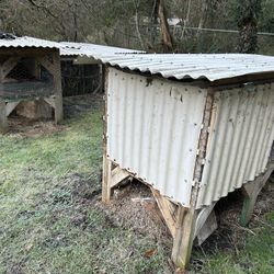 Pet Bunny Hutch
