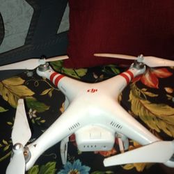 DJi Phantom 2 Vision Plus Drone (Drone Only No Remote Control