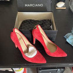 Guess By Marciano Heel