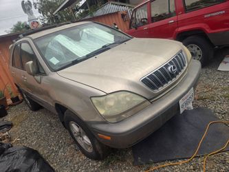 Lexus RX 300 SUV Gold