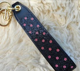 Brand New Victoria's Secret Women's Black and Pink Keychine