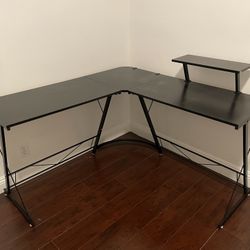 FREE - L-shaped Desk