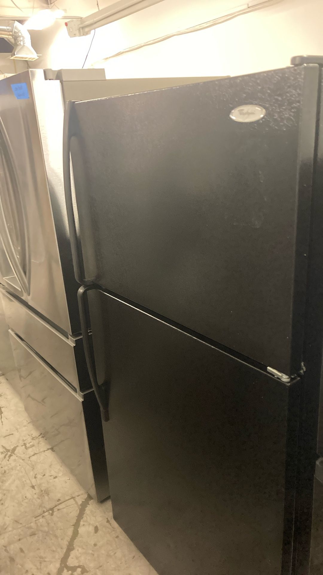 33” Wide Whirlpool Refrigerator