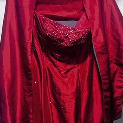 Strapless Formal Gown With Shaw That Go With It