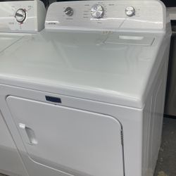 New Scratch And Dent Maytag Dryer. 1 Year Warranty 