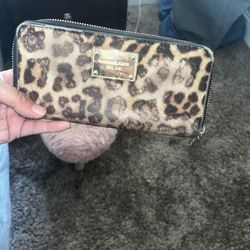 M K Cheetah 🐆 Print Wallet $5 FIRM Cash Only