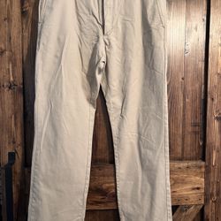 Banana Republic Aiden Chino 34x34