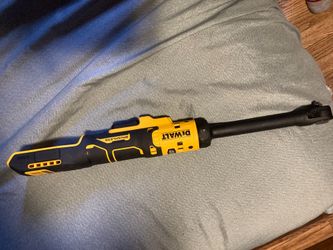 Dewalt extended ratchet 1/4 20v