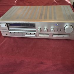 Kenwood KR-820 am/fm stereo amplifier receiver