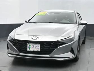 2022 Hyundai Elantra